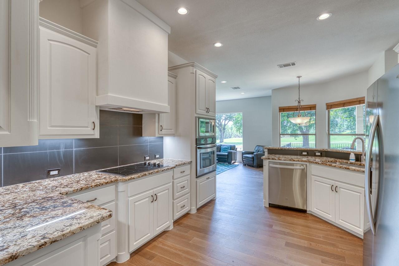 505 Flintstone, Horseshoe Bay, TX 78657