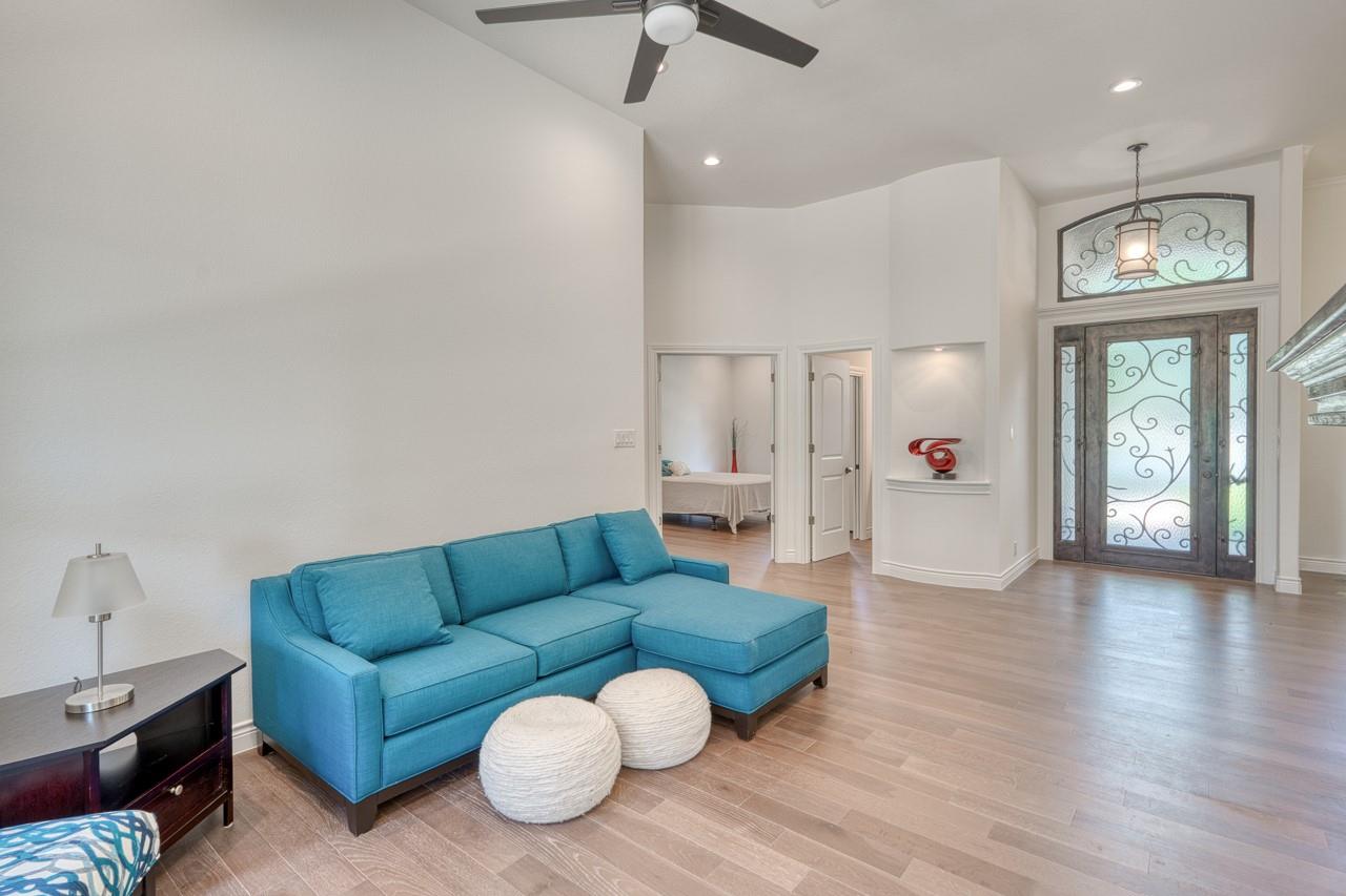 505 Flintstone, Horseshoe Bay, TX 78657