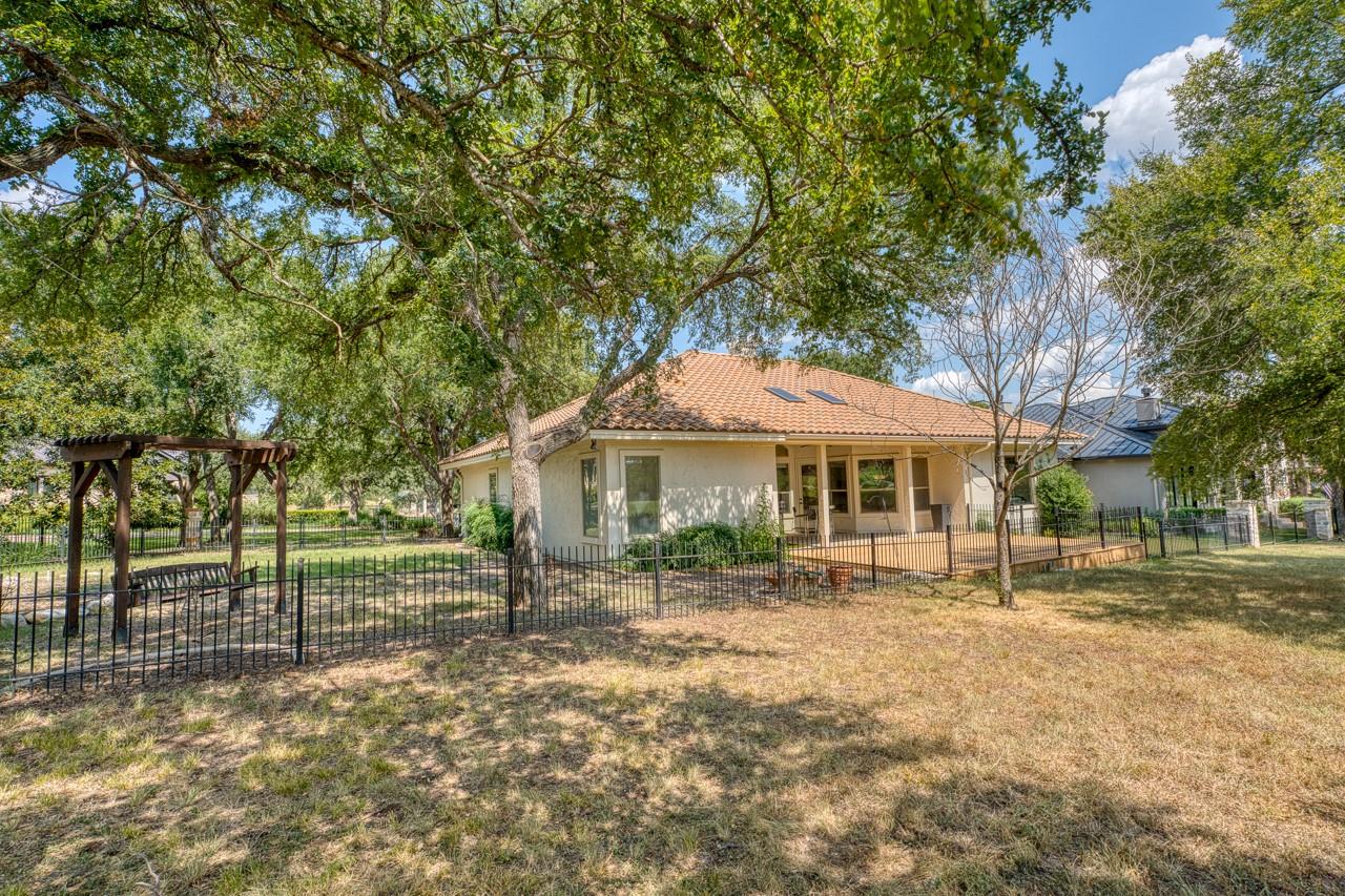 505 Flintstone, Horseshoe Bay, TX 78657