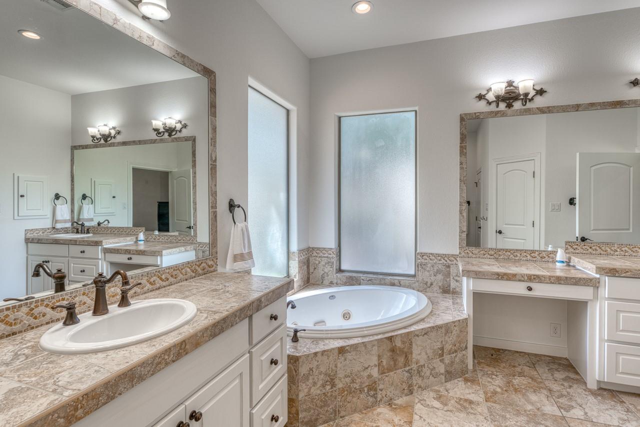 505 Flintstone, Horseshoe Bay, TX 78657