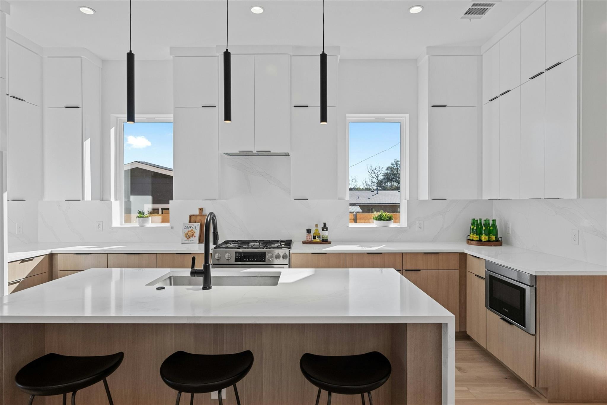 1407 Valleyridge Dr # B, Austin, TX 78704