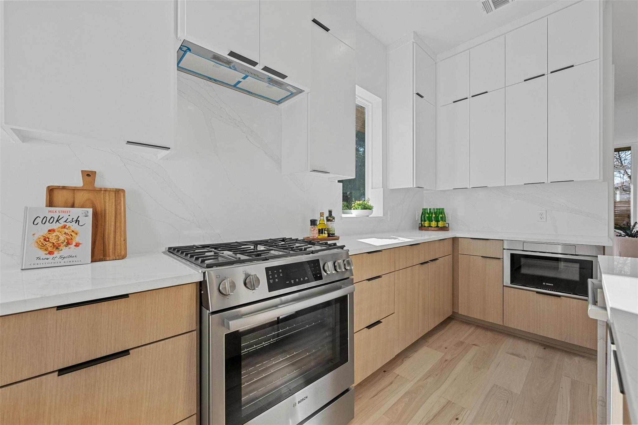 1407 Valleyridge Dr # B, Austin, TX 78704