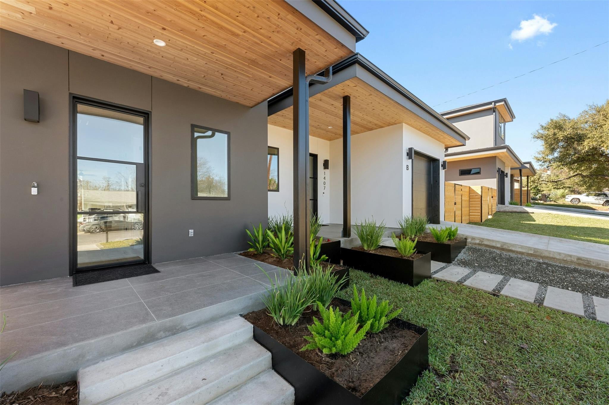 1407 Valleyridge Dr # B, Austin, TX 78704