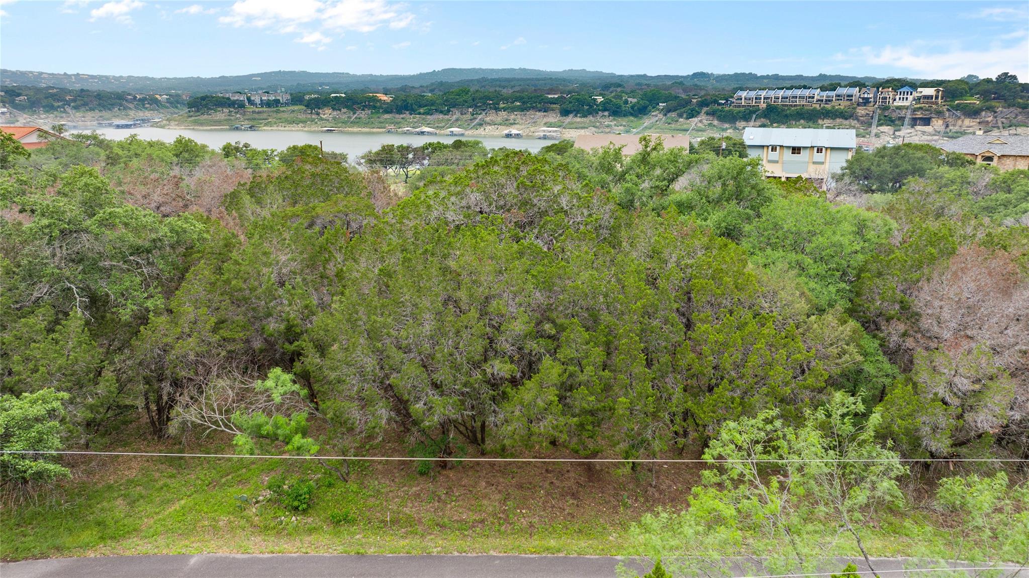 1702 Dove Rd, Lago Vista, TX 78645