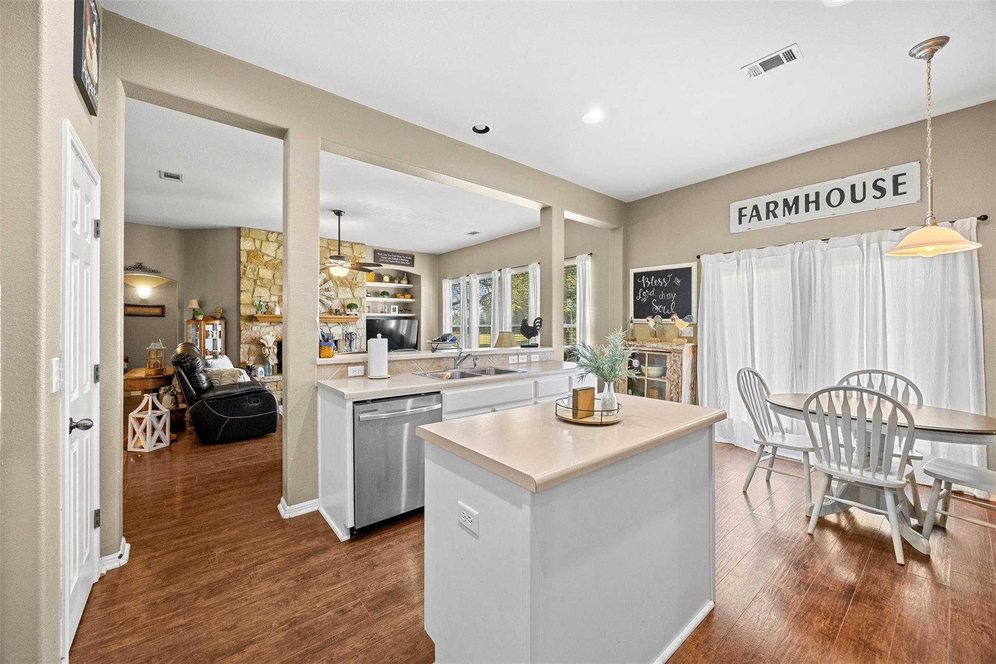 350 Lehne Rd, Bertram, TX 78605