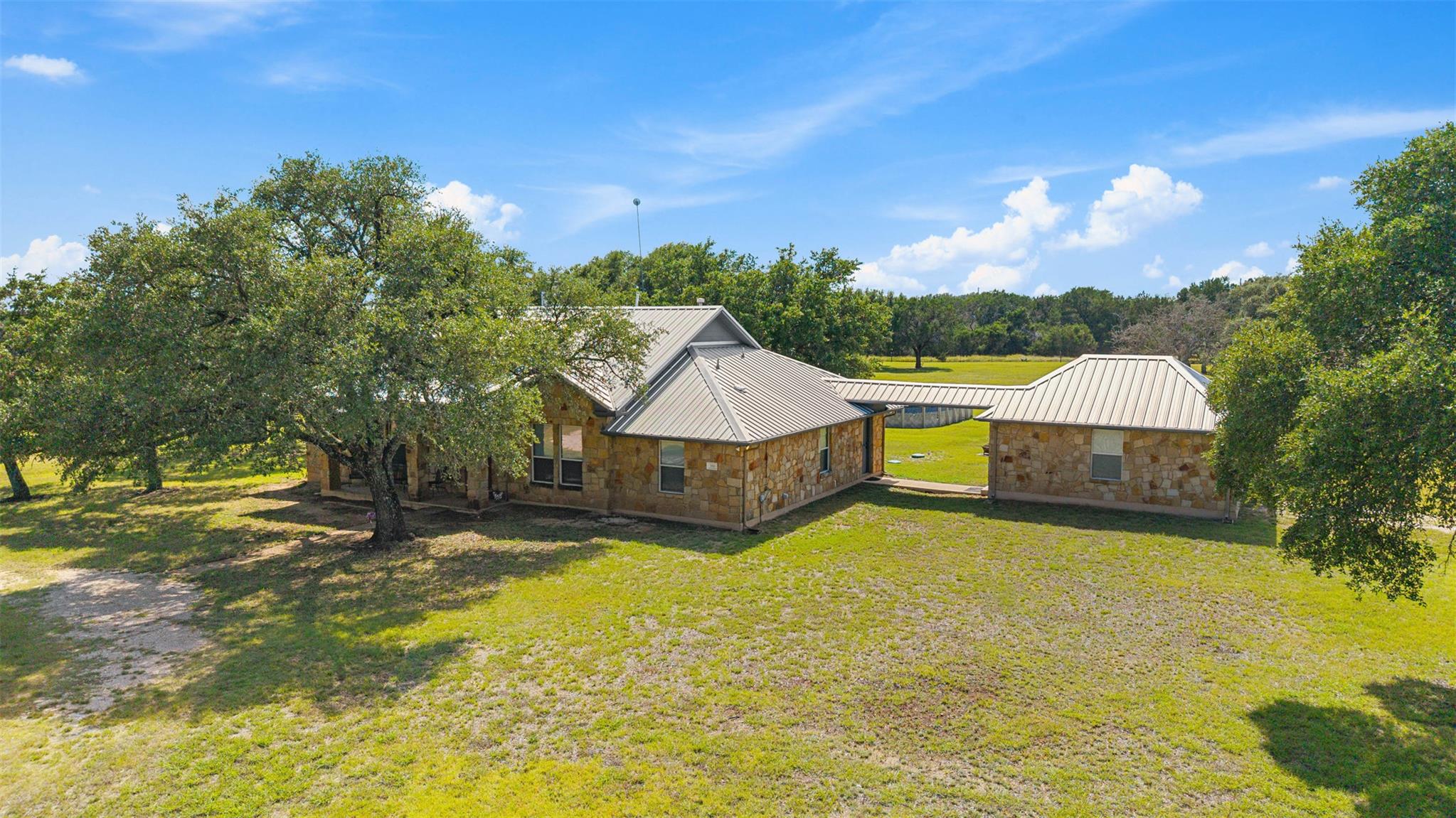 350 Lehne Rd, Bertram, TX 78605