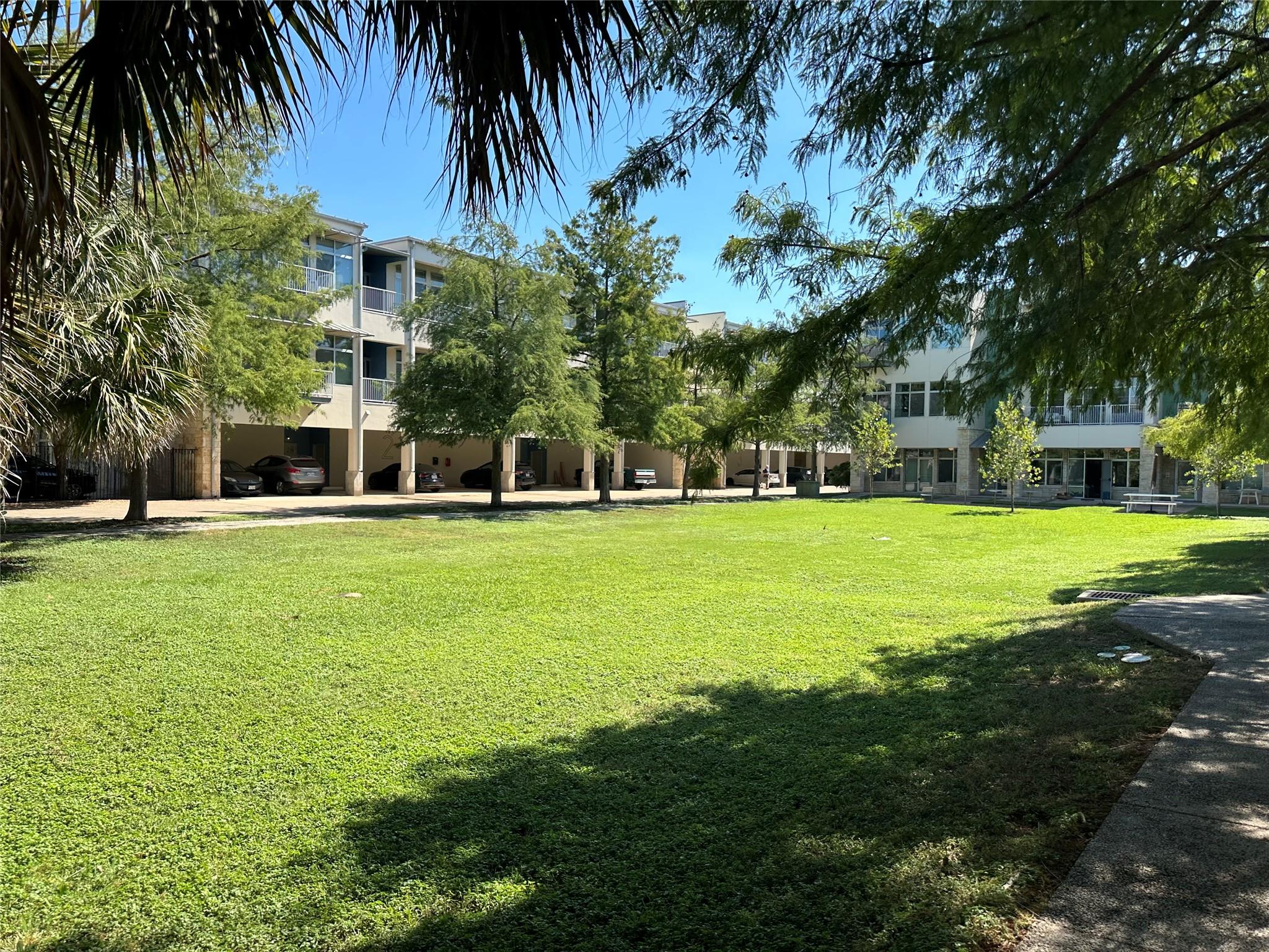 2401 E 6th St # 62, Austin, TX 78702