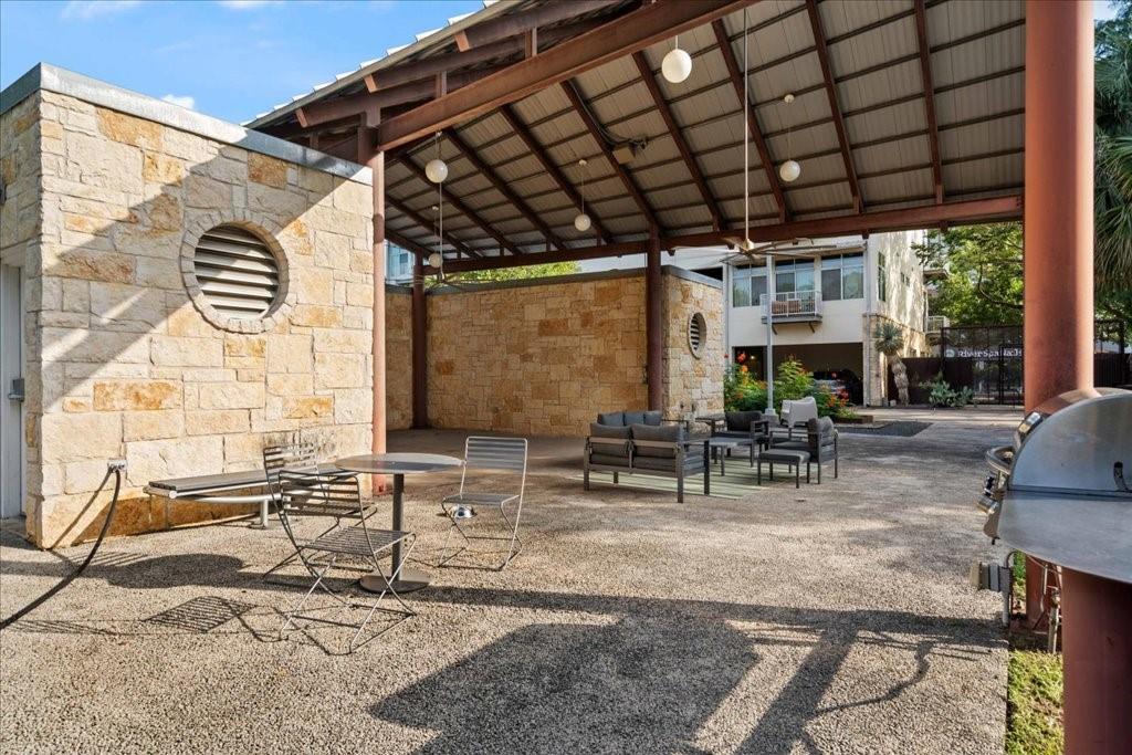 2401 E 6th St # 62, Austin, TX 78702