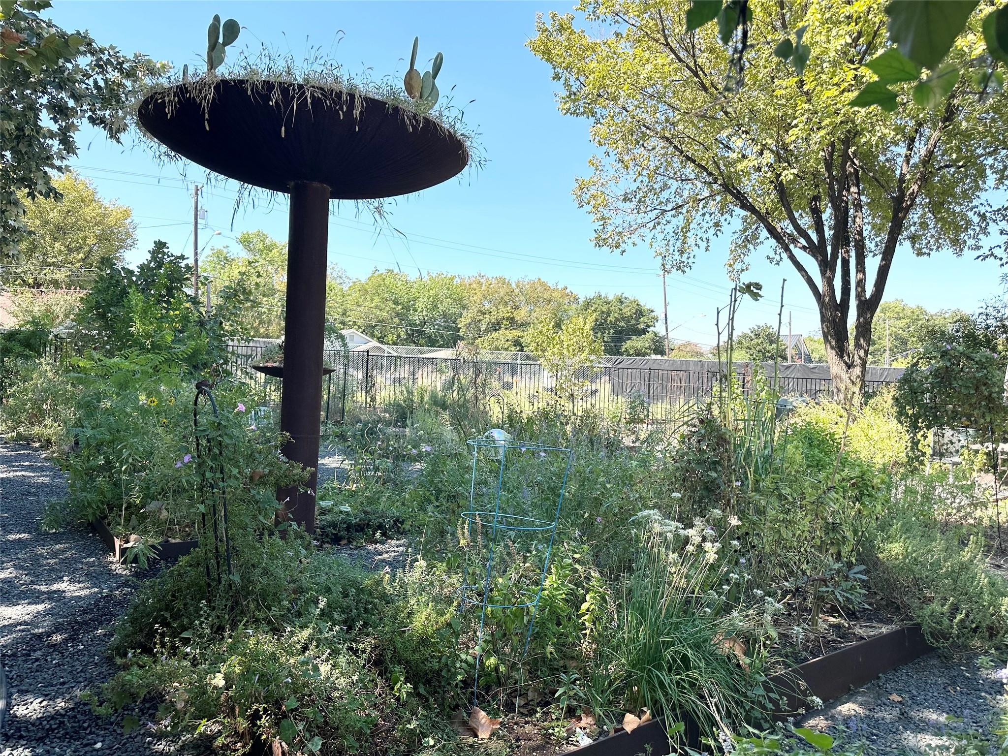 2401 E 6th St # 62, Austin, TX 78702