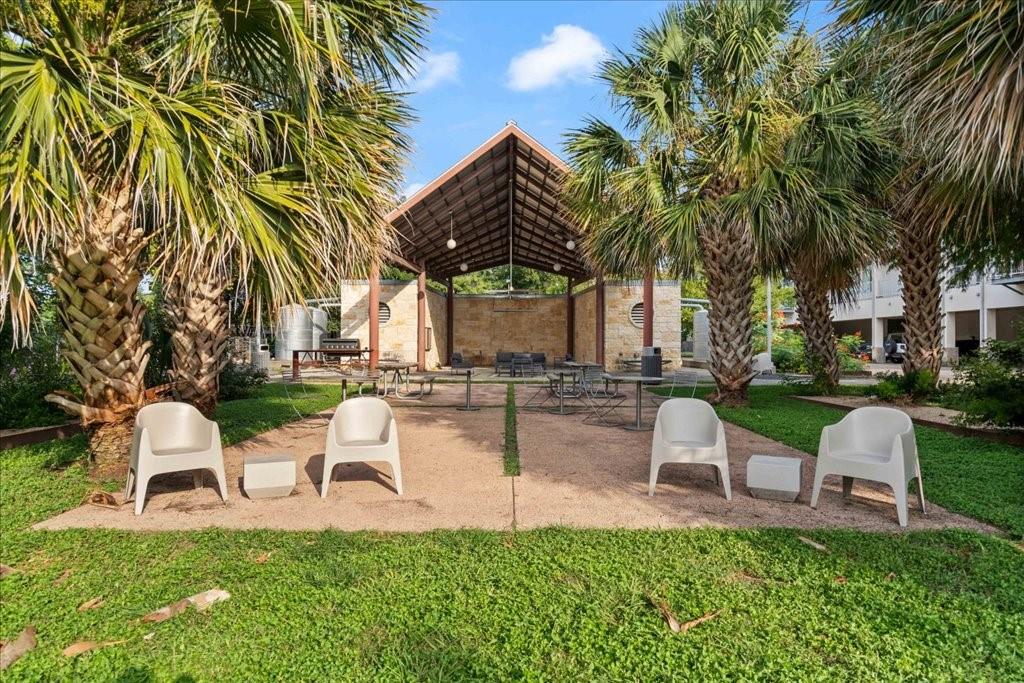 2401 E 6th St # 62, Austin, TX 78702