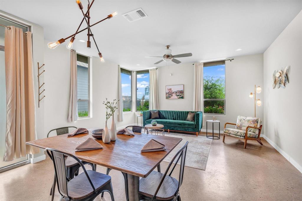 5325 Sendero Hills Pkwy, Austin, TX 78724