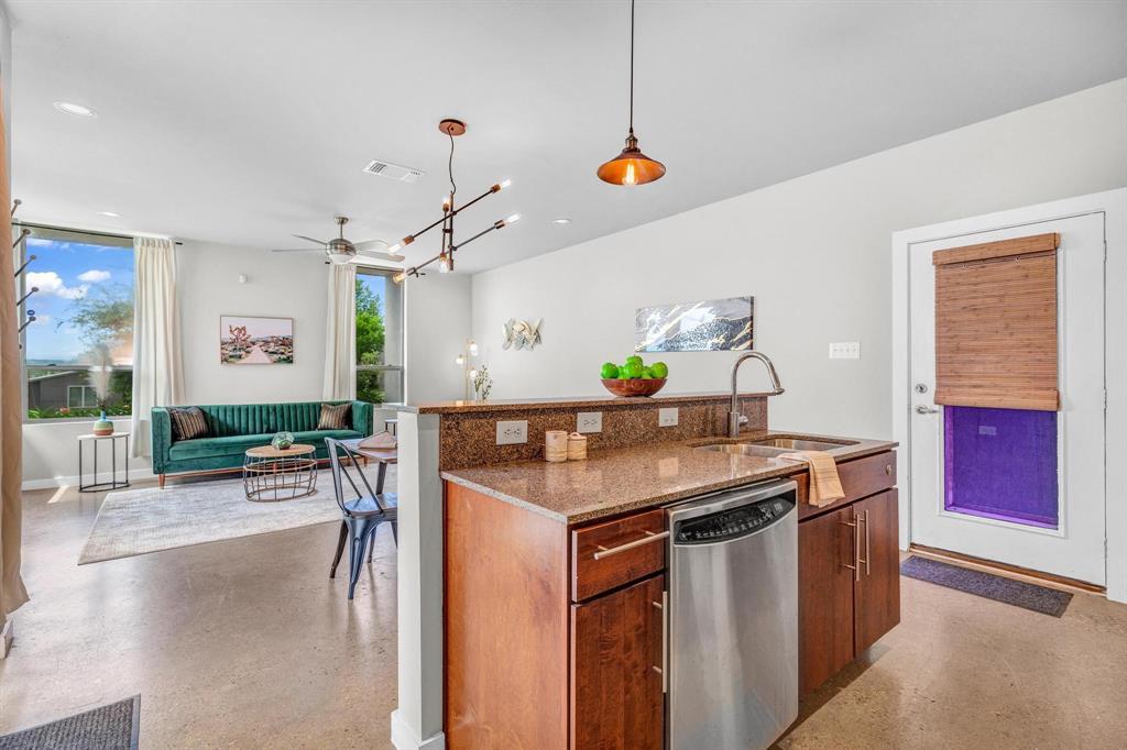 5325 Sendero Hills Pkwy, Austin, TX 78724