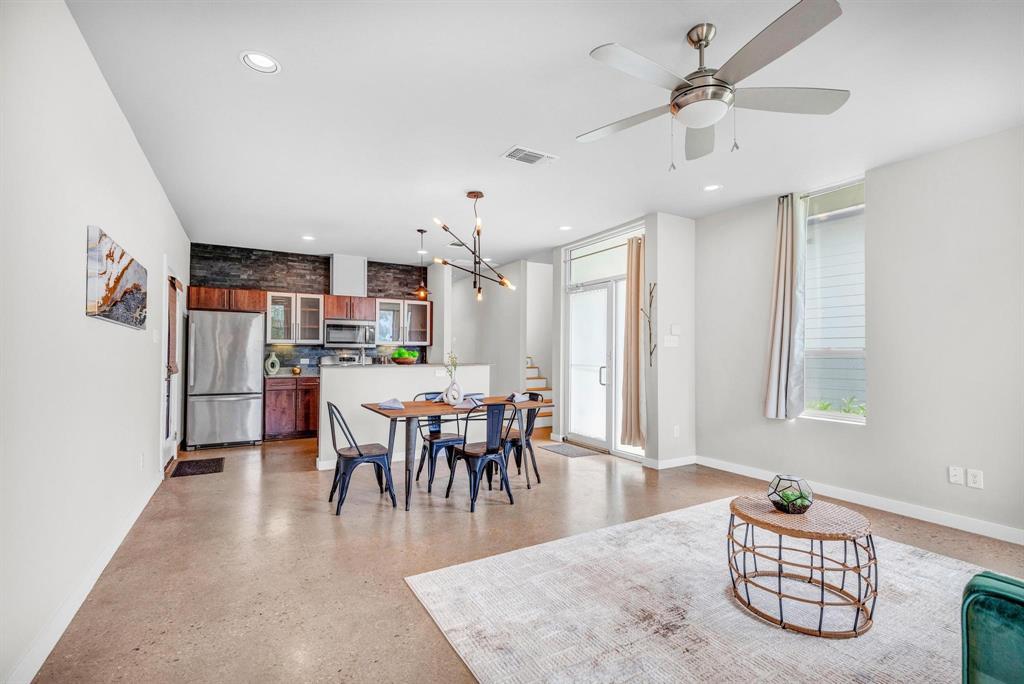 5325 Sendero Hills Pkwy, Austin, TX 78724