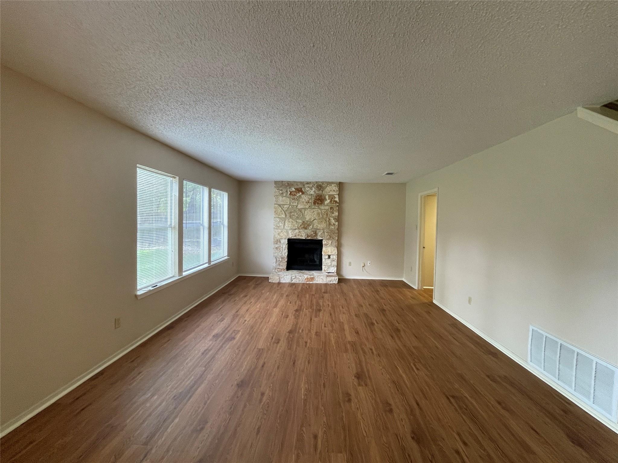 8116 Pilgrims Pl, Austin, TX 78759