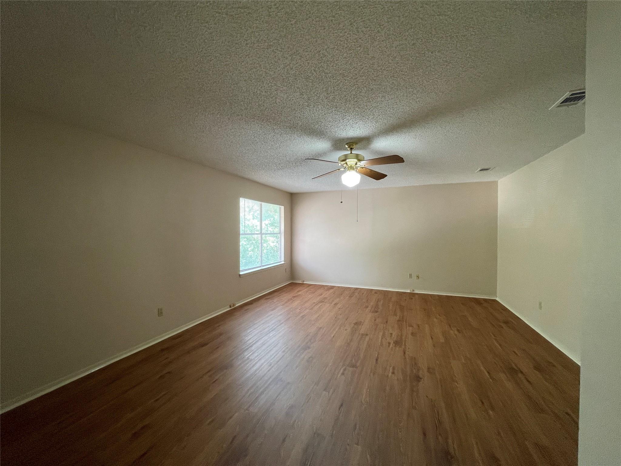 8116 Pilgrims Pl, Austin, TX 78759