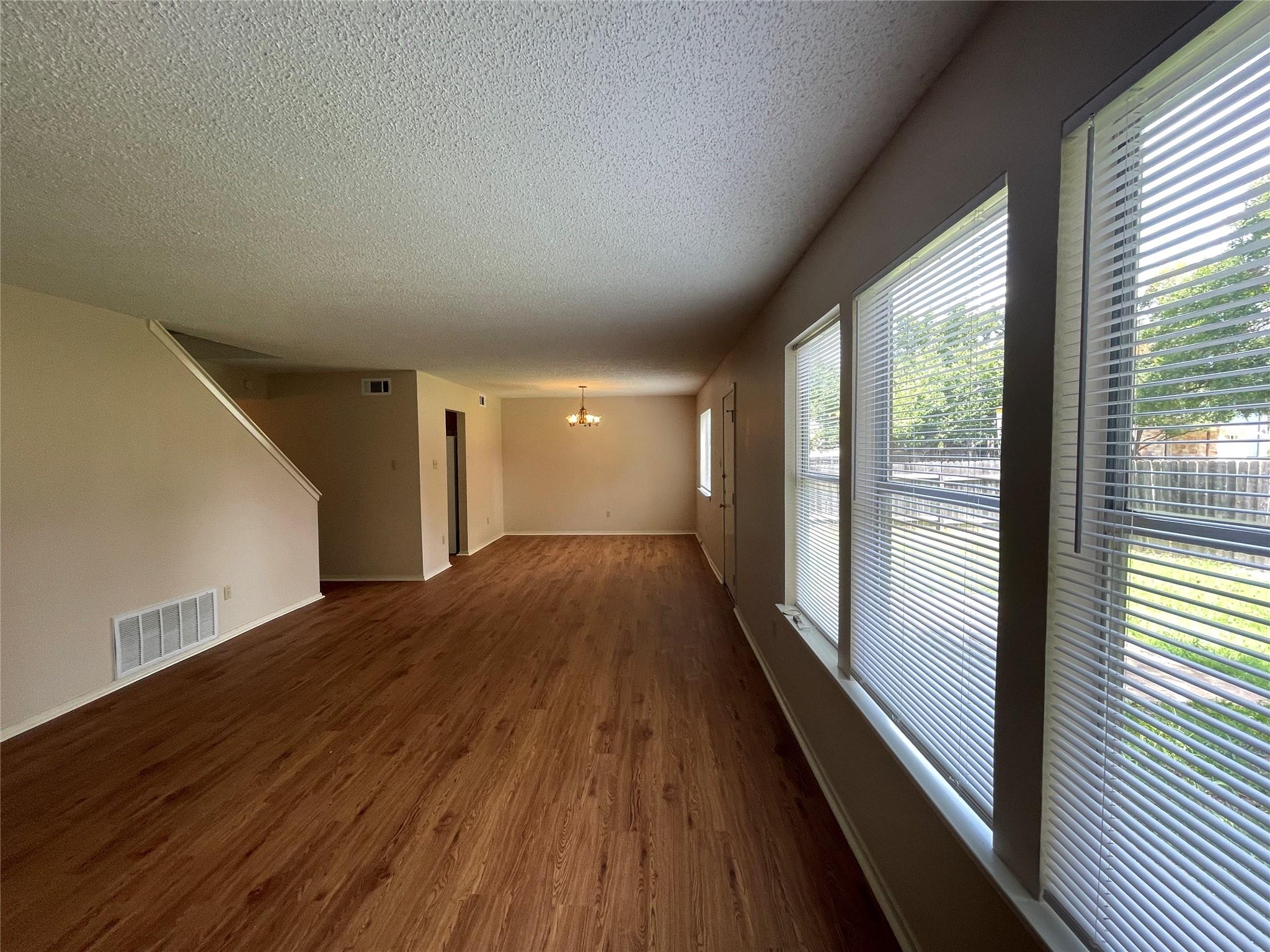 8116 Pilgrims Pl, Austin, TX 78759