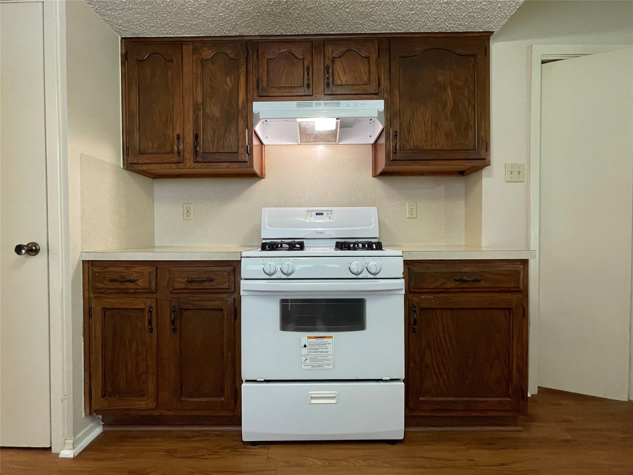 8116 Pilgrims Pl, Austin, TX 78759