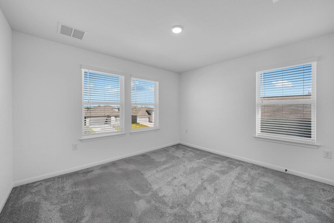 1513 Purple Martin Dr, Pflugerville, TX 78660