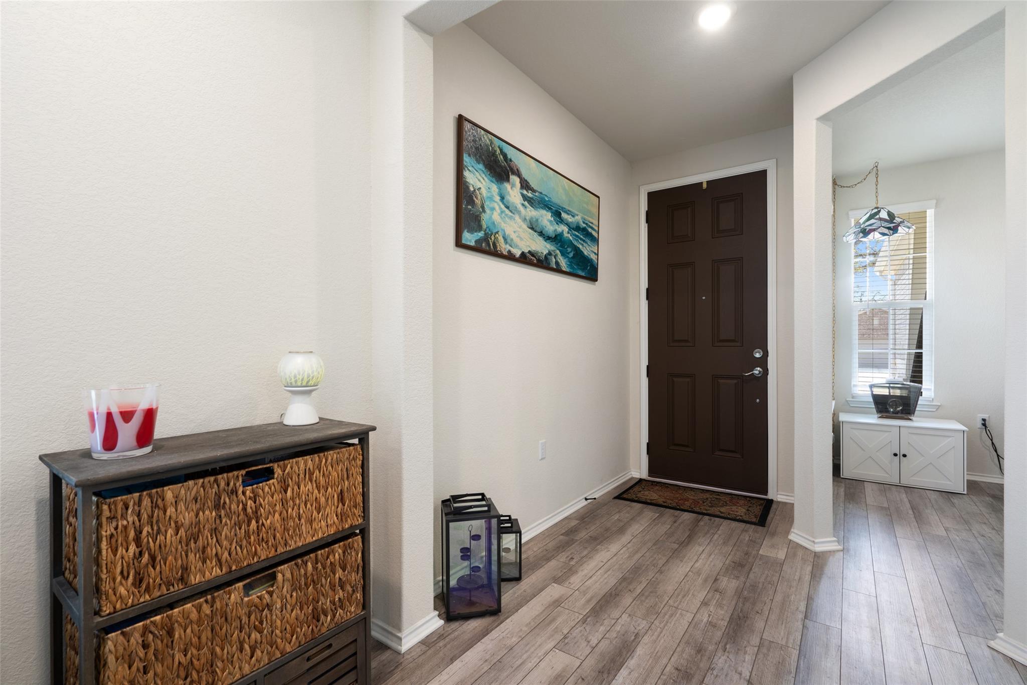 902 Saratoga Ln, Georgetown, TX 78633