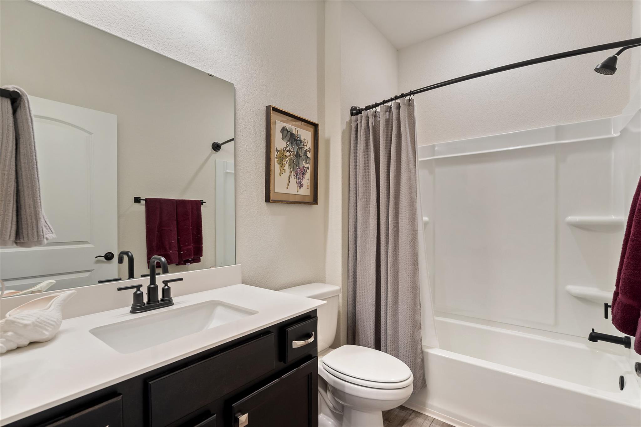 902 Saratoga Ln, Georgetown, TX 78633