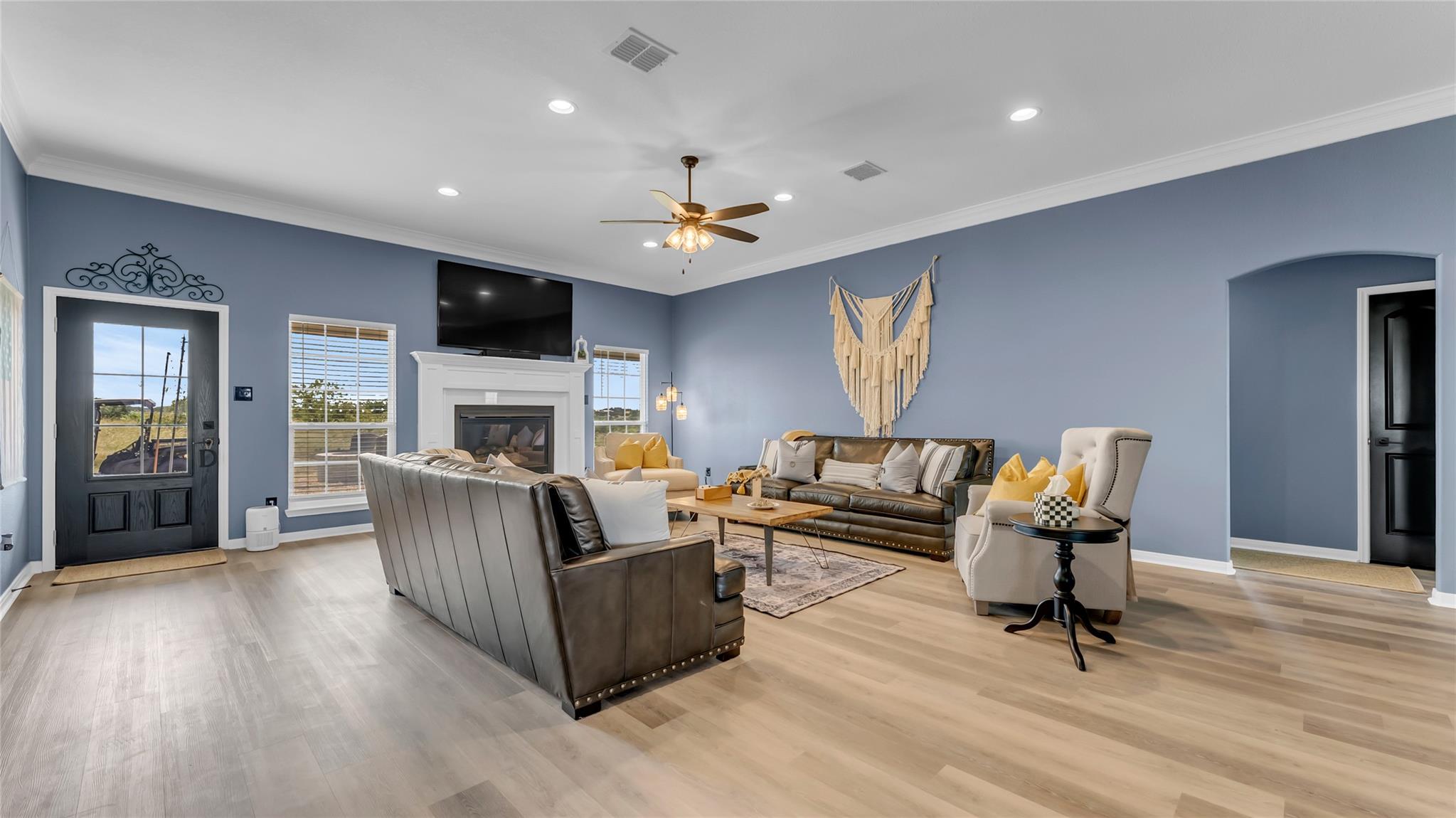 709 Three Creeks Dr, Bertram, TX 78605