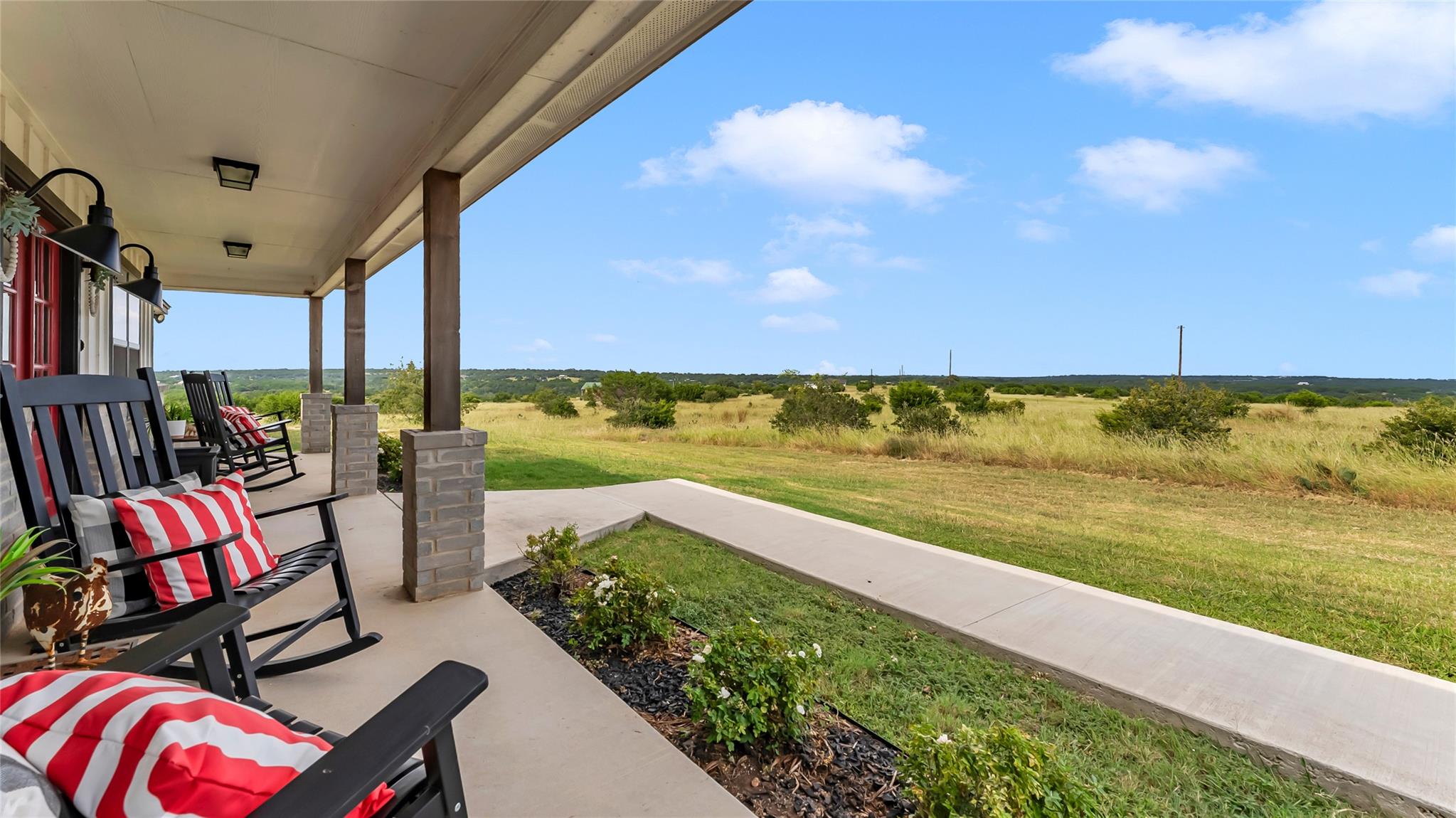 709 Three Creeks Dr, Bertram, TX 78605