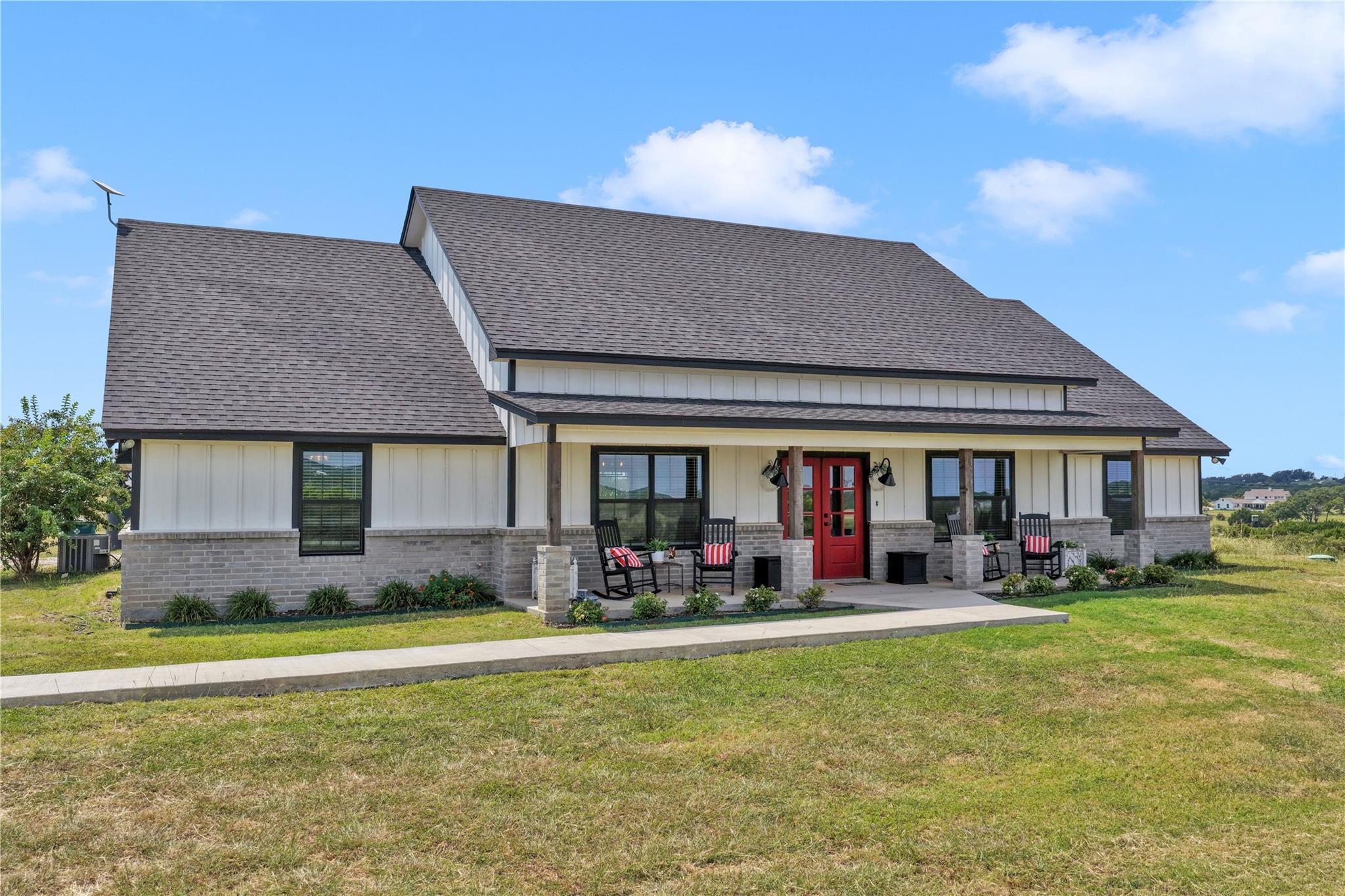 709 Three Creeks Dr, Bertram, TX 78605