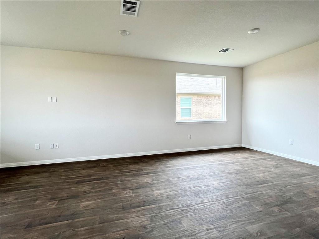 105 BRODY Ln, Georgetown, TX 78626