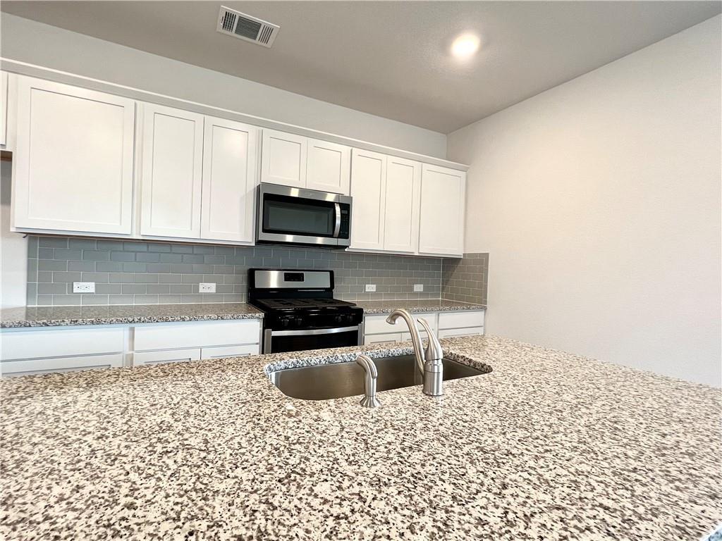 105 BRODY Ln, Georgetown, TX 78626