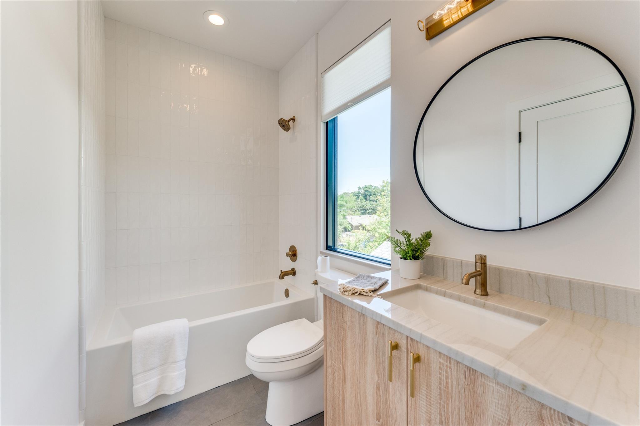 1901 Hamilton Ave, Austin, TX 78702