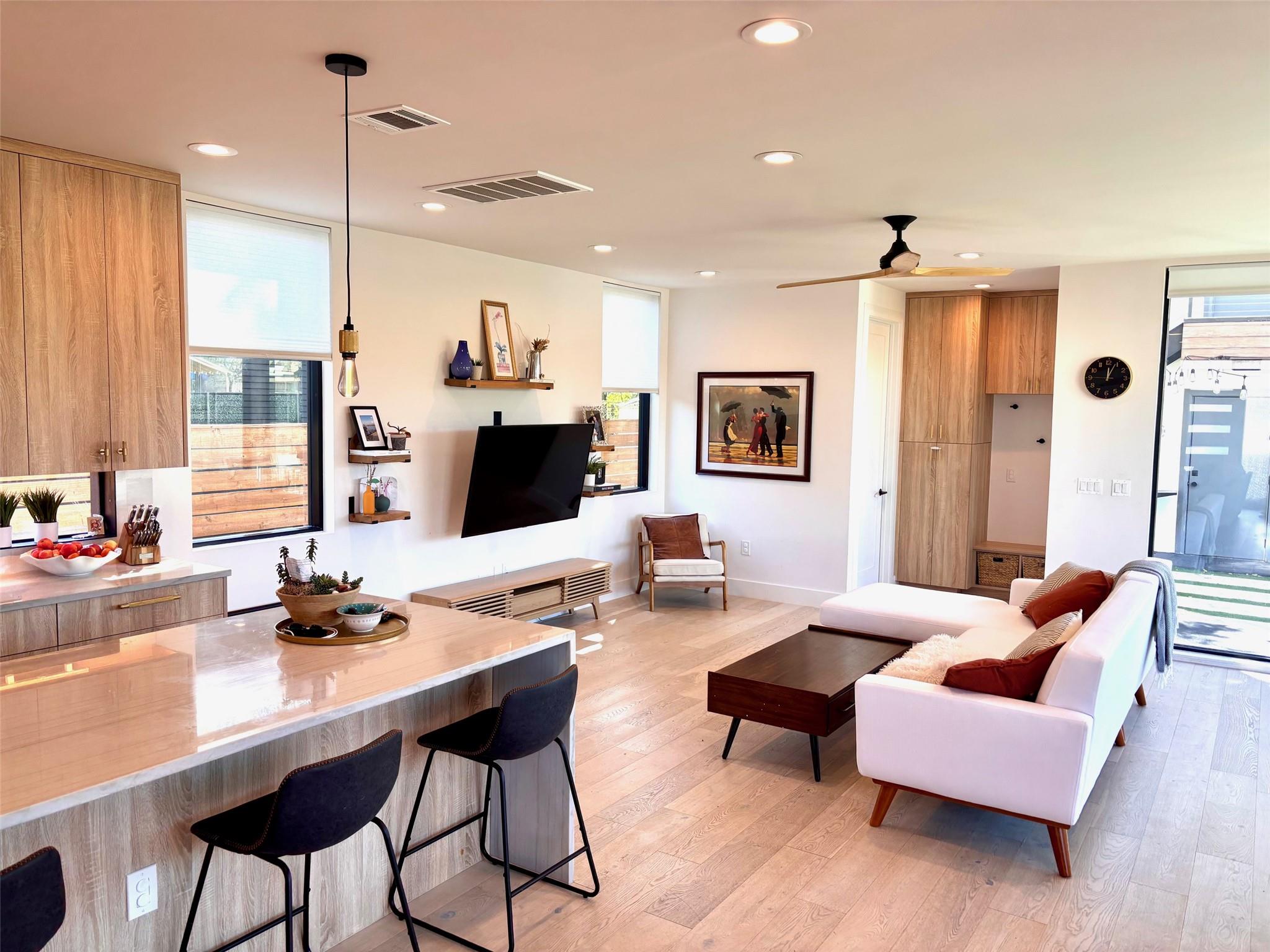 1901 Hamilton Ave, Austin, TX 78702