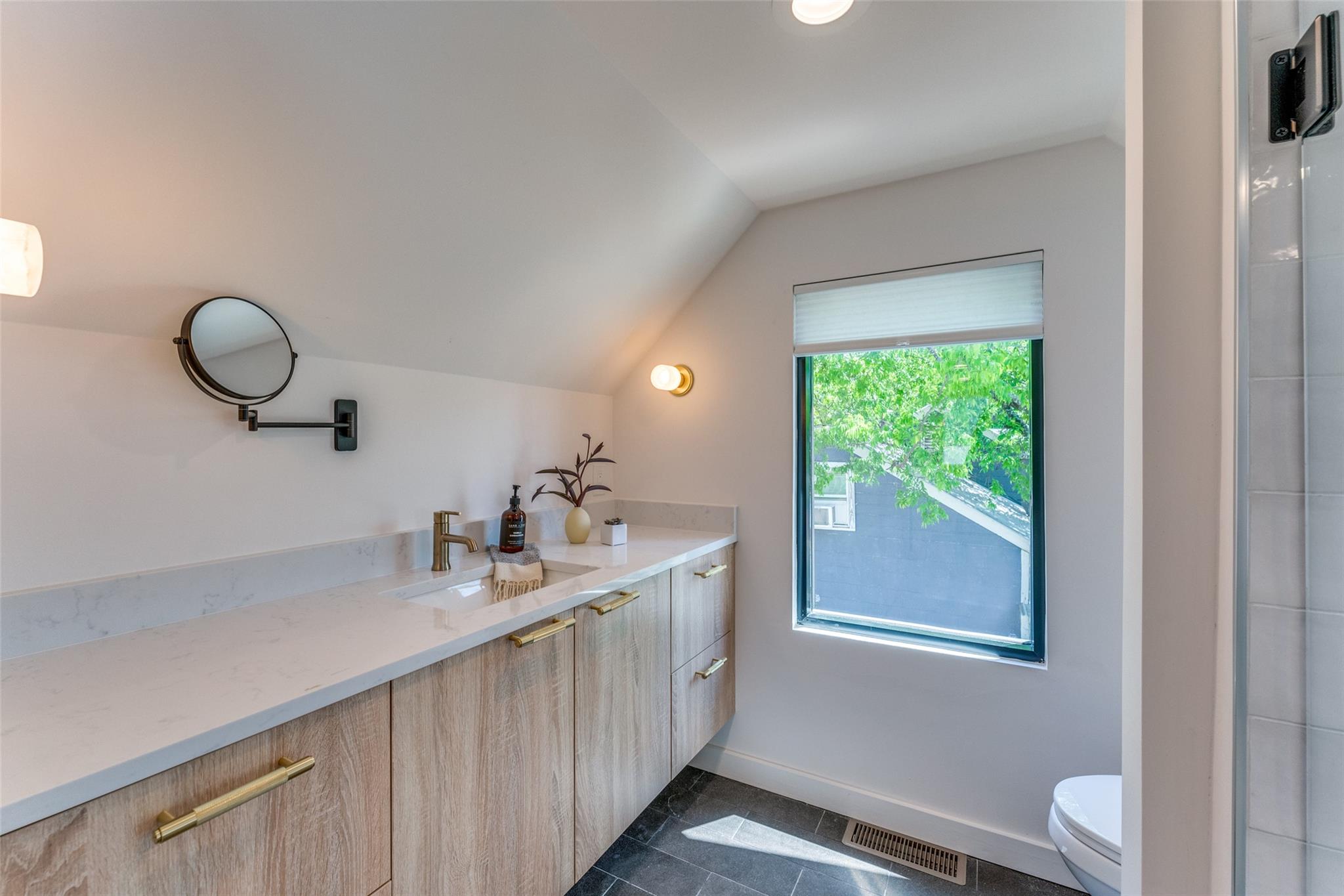 1901 Hamilton Ave, Austin, TX 78702