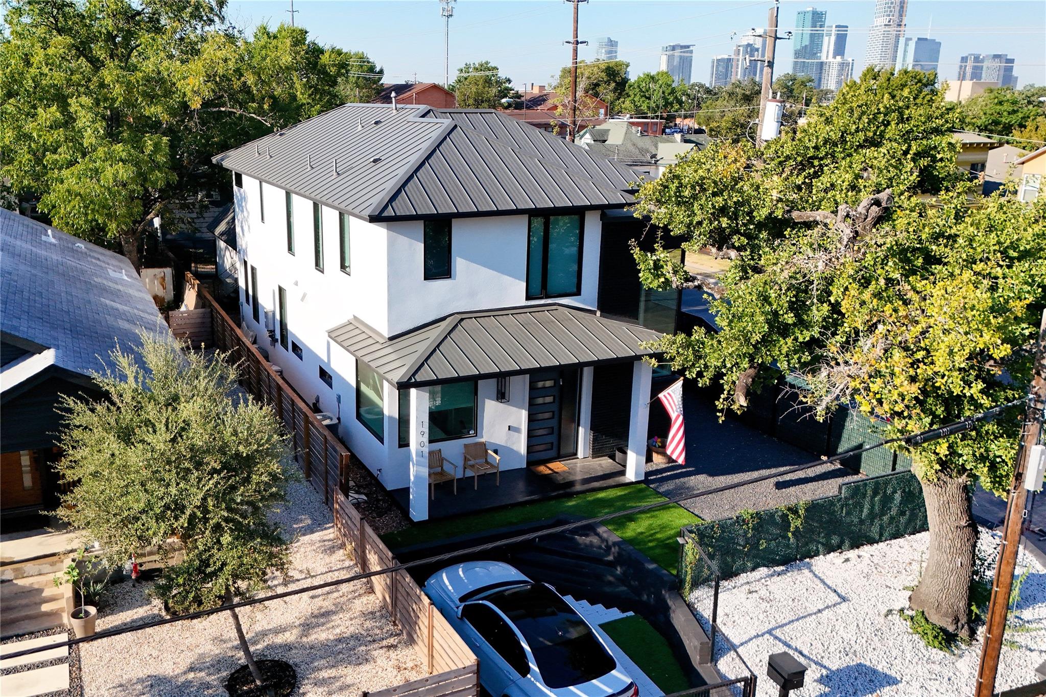 1901 Hamilton Ave, Austin, TX 78702
