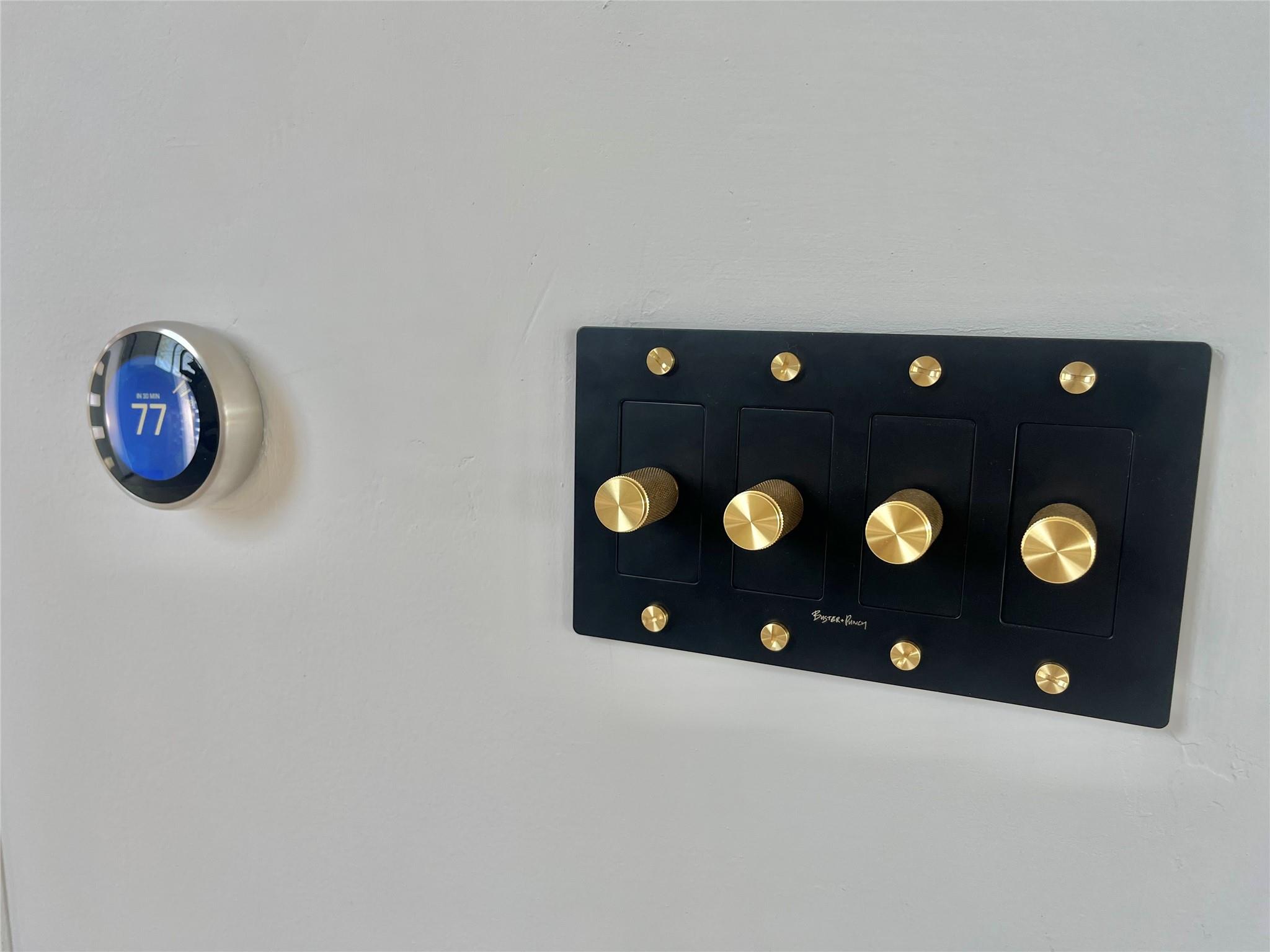 1901 Hamilton Ave, Austin, TX 78702