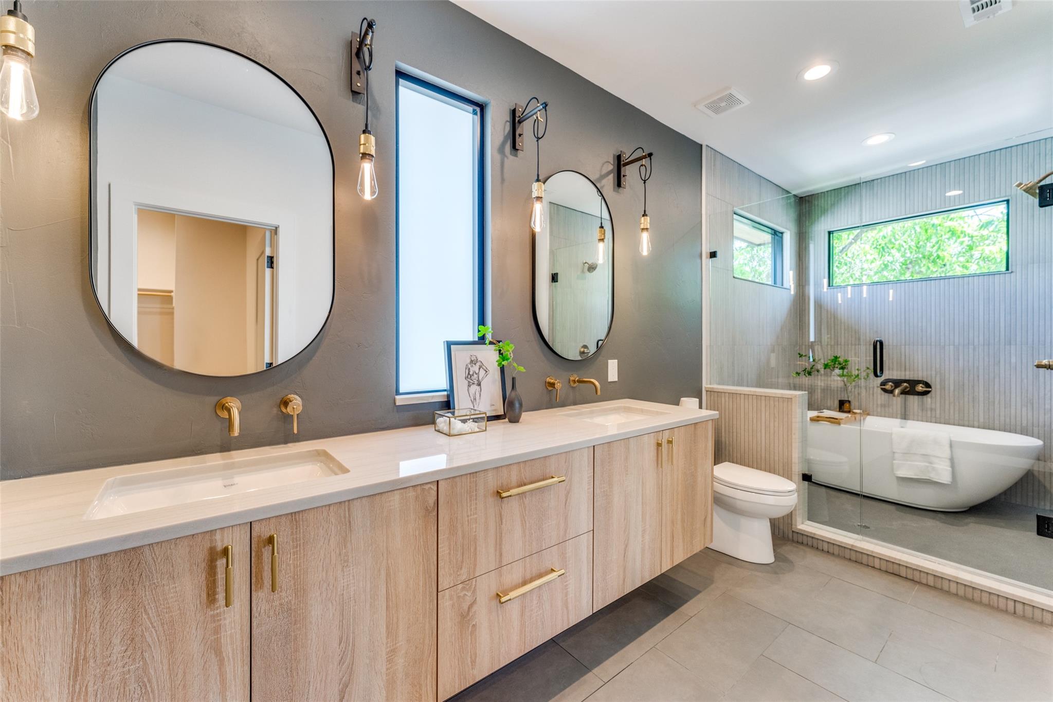 1901 Hamilton Ave, Austin, TX 78702