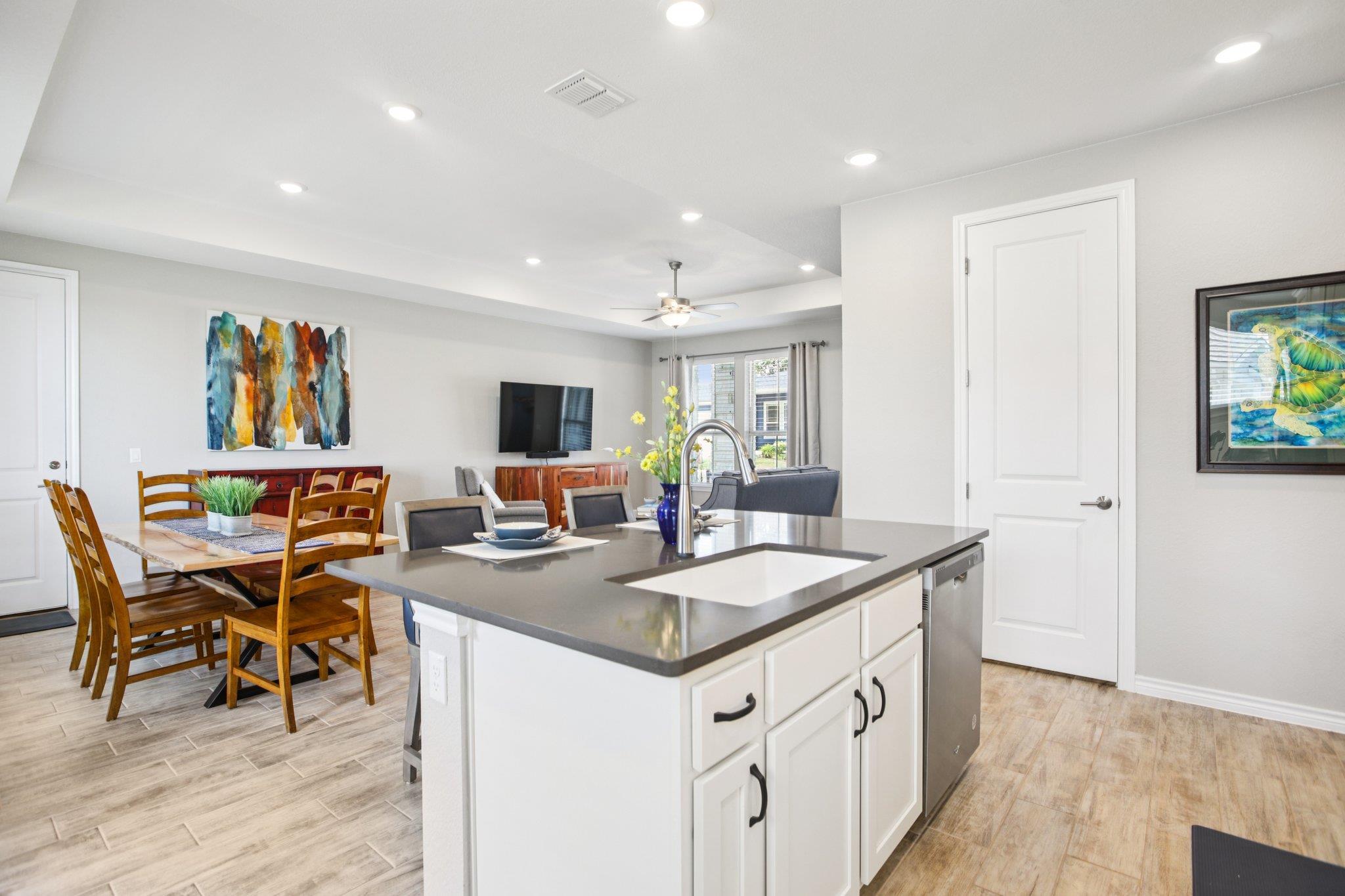 206 Eagle Dr # 101, San Marcos, TX 78666