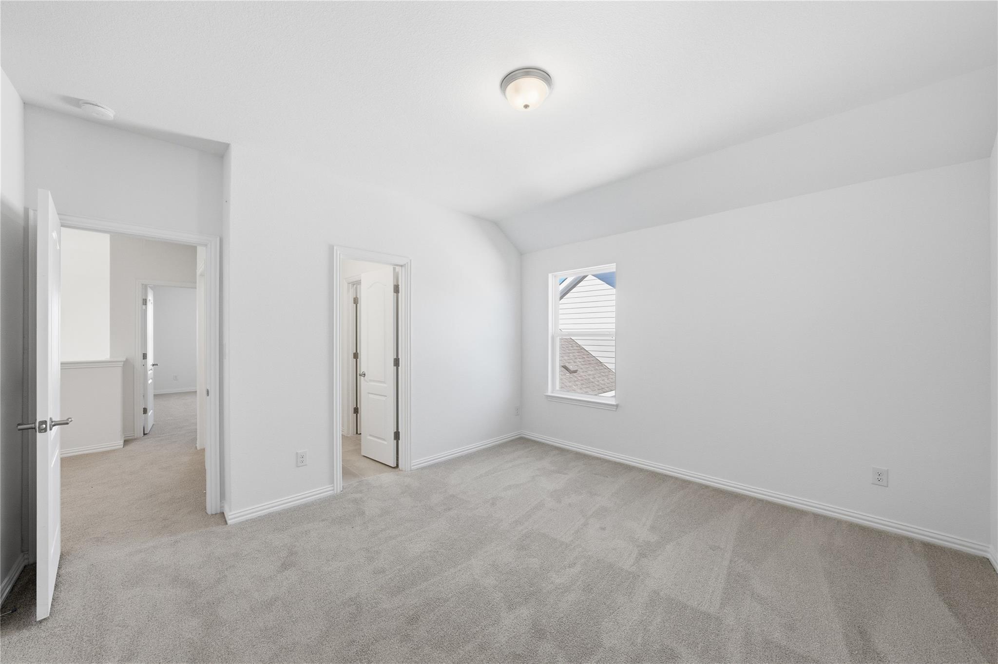 205 Caraway Dr, Taylor, TX 76574