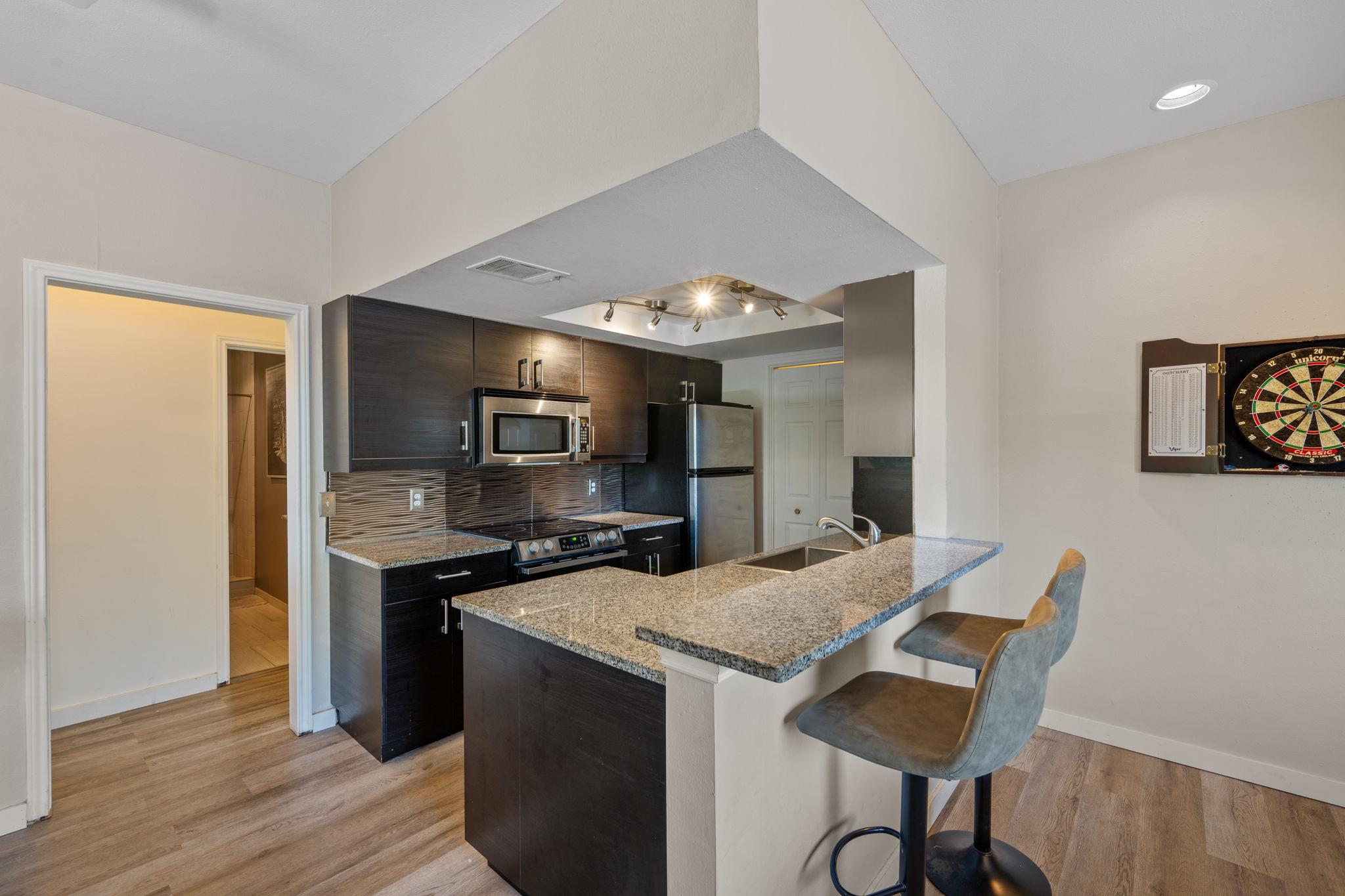 506 W San Antonio St # 205, San Marcos, TX 78666