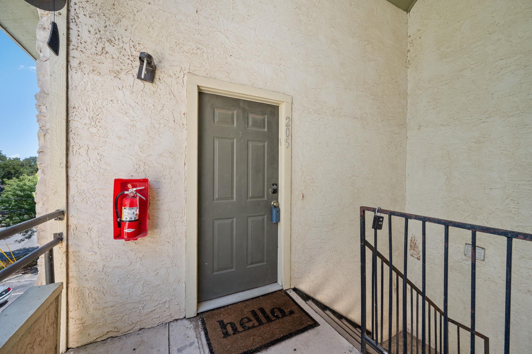 506 W San Antonio St # 205, San Marcos, TX 78666