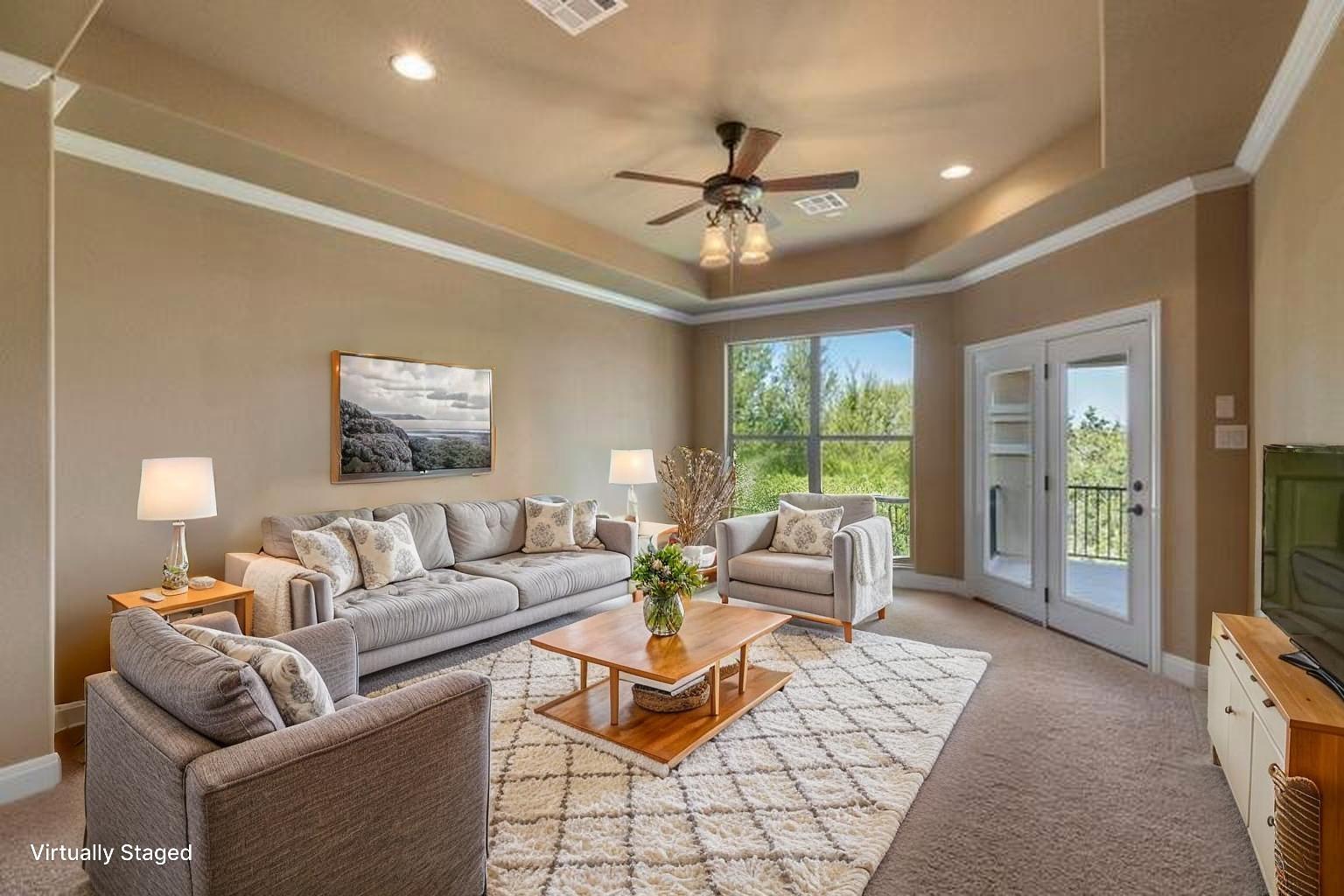 2116 University Club Dr., Austin, TX 78732