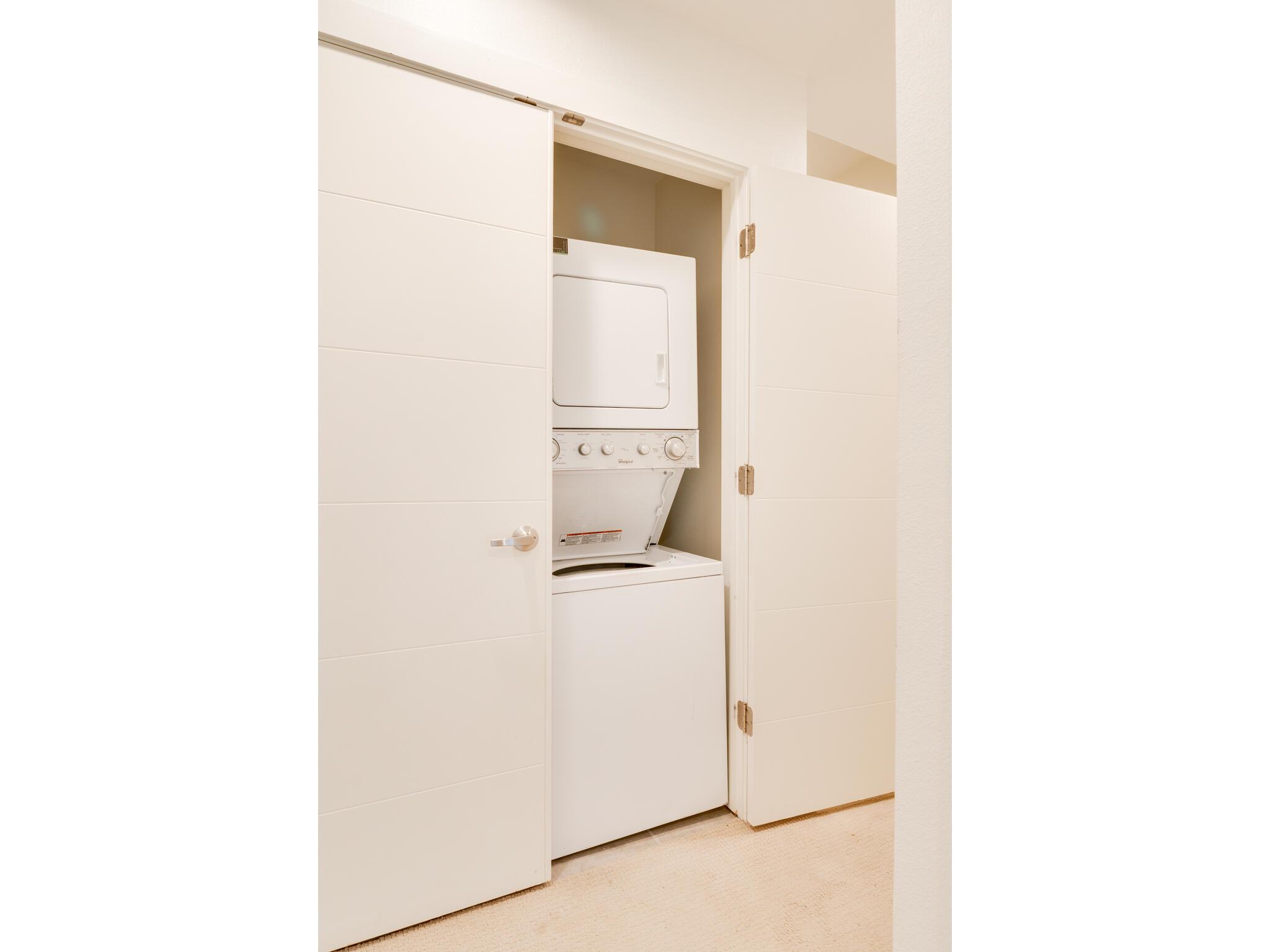 604 N Bluff Dr # 205, Austin, TX 78745