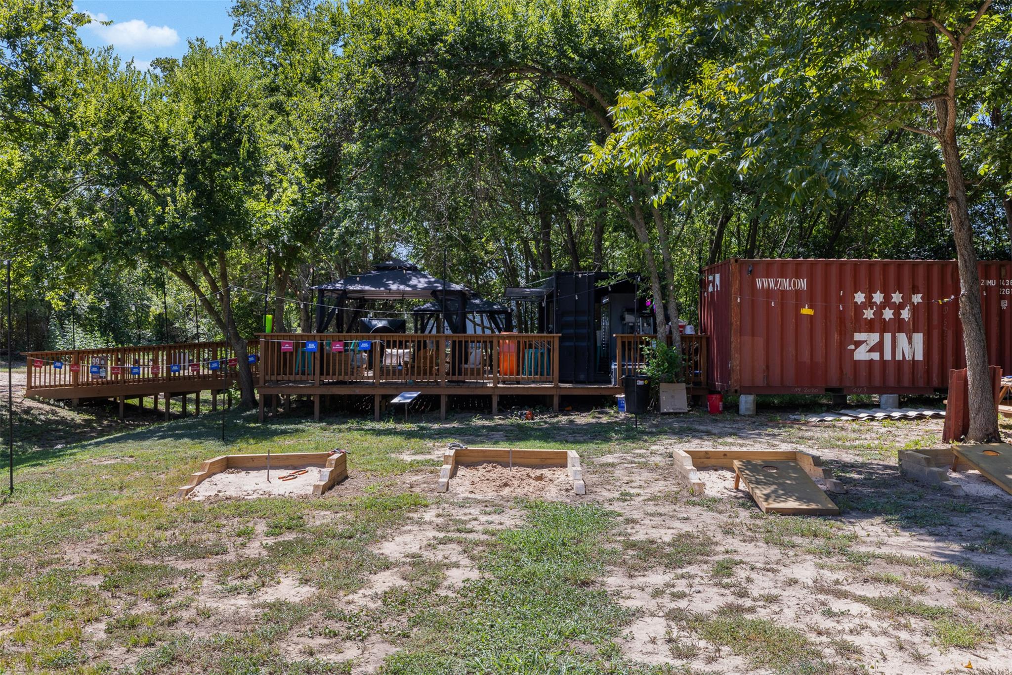 320 S Wilcox St, Rockdale, TX 76567