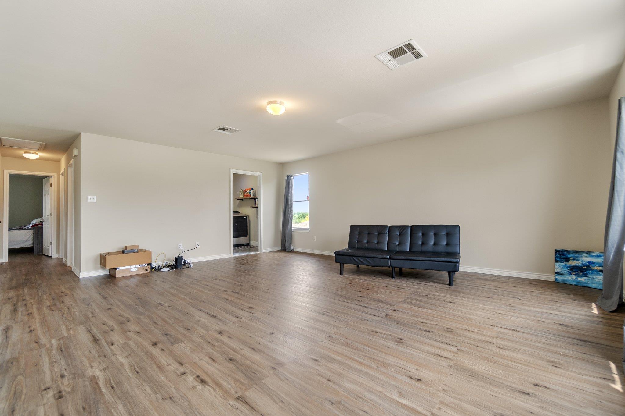 5071 Marsh Ln, Buda, TX 78610