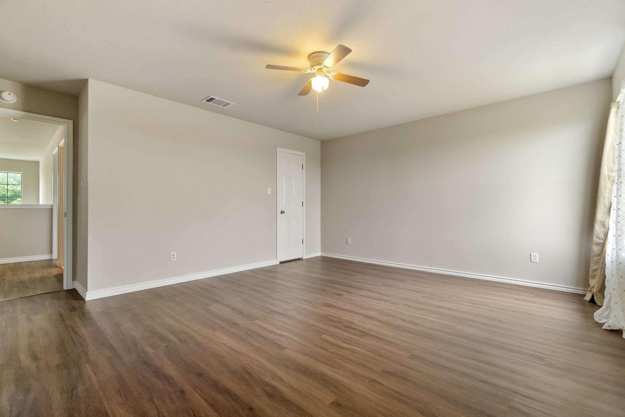 5071 Marsh Ln, Buda, TX 78610