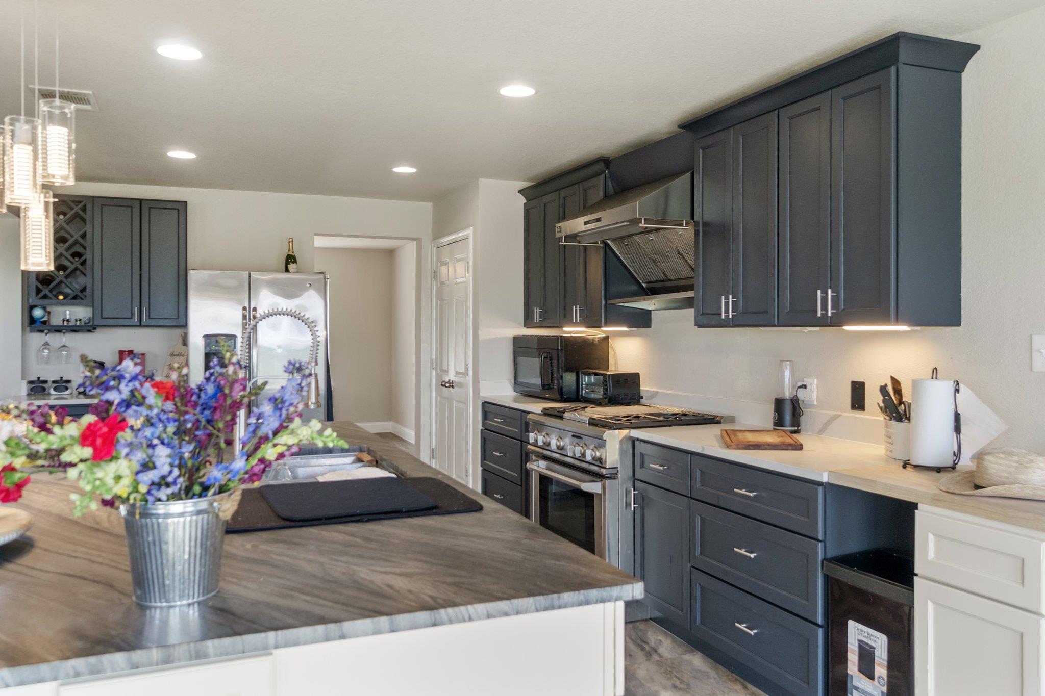 5071 Marsh Ln, Buda, TX 78610