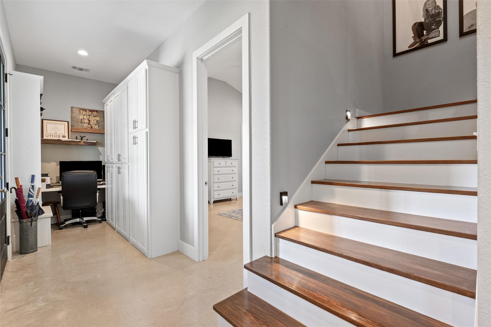 7351 Hackberry Rd. Rd, Holland, TX 76534