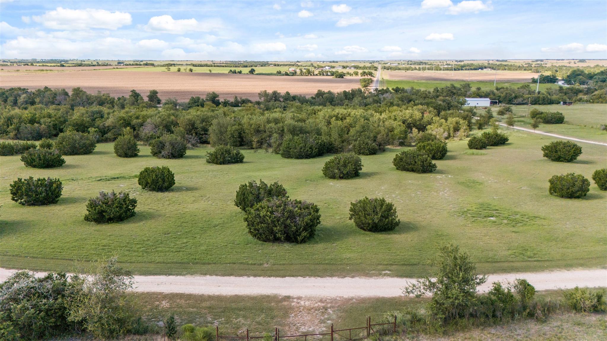 7351 Hackberry Rd. Rd, Holland, TX 76534