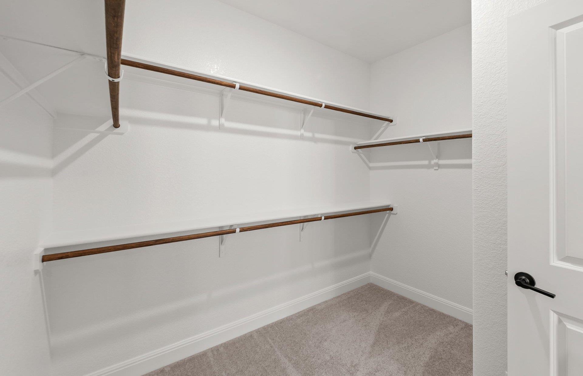 6909 Cliff Rose Dr, Spicewood, TX 78669