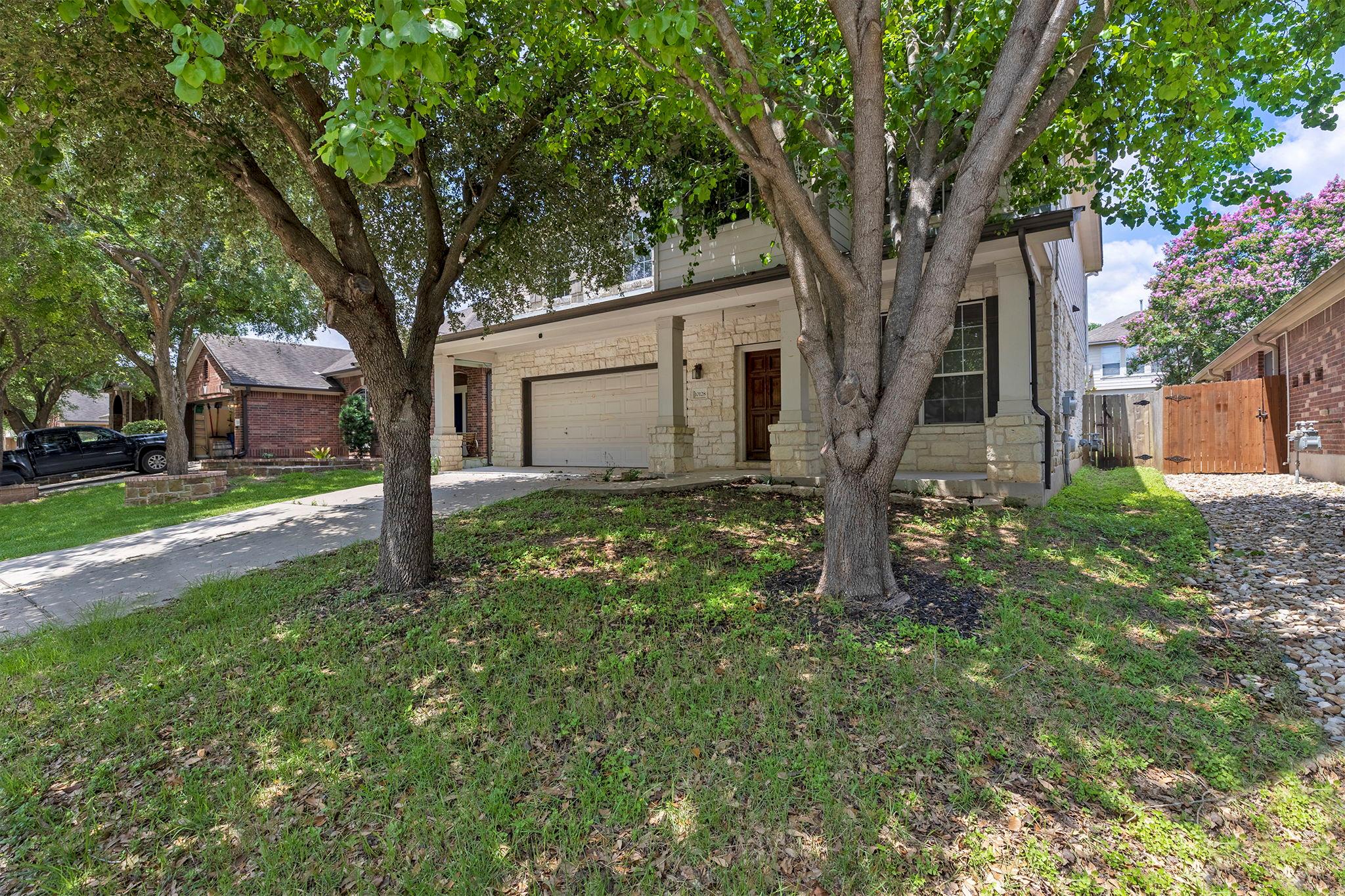 10128 Channel Island Dr, Austin, TX 78747