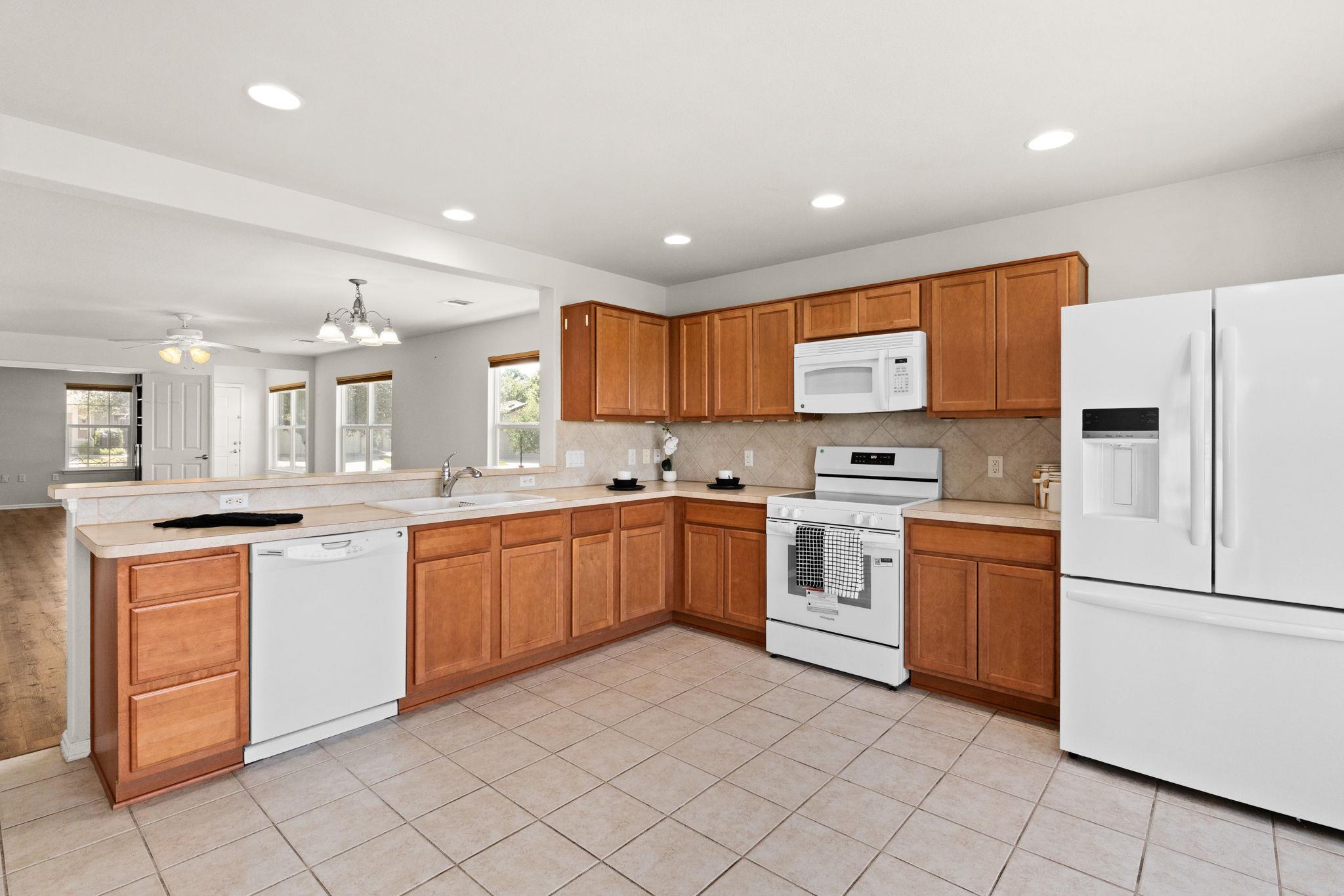 508 Salt Creek Ln, Georgetown, TX 78633